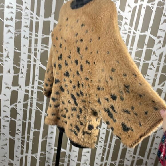 Unbranded Leopard Print Eyelash Knit Fuzzy Full Cropped Sleeve Sweater sz S - Picture 7 of 7